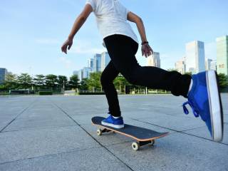 Allenati e indossa le migliori scarpe skate per essere sempre alla moda