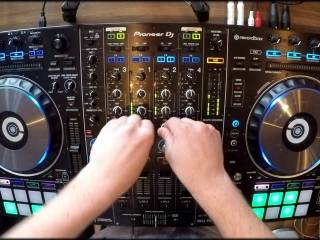 Animare le feste con gli amici grazie alle migliori consolle DJ