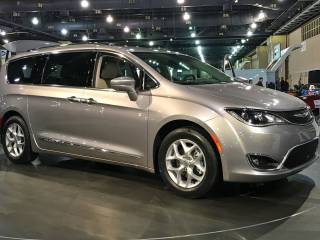 chrysler pacifica