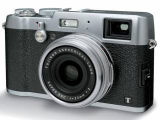 fujifilm x100t successor lens
