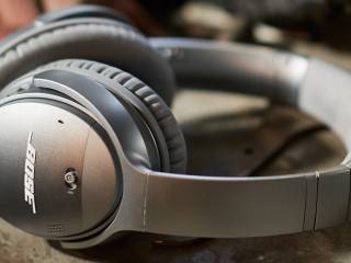 Bose QuietComfort 35 wireless