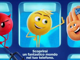 Emoji Accendi le Emozioni Poster Italia 01