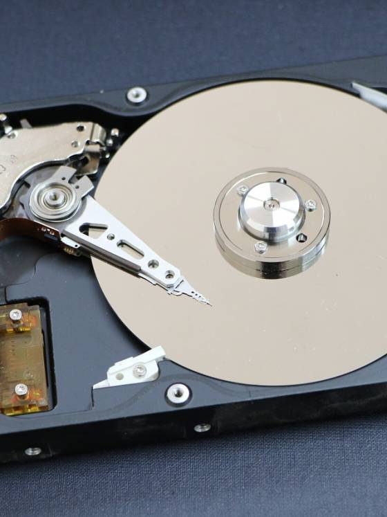 hard disk 1071670 1280