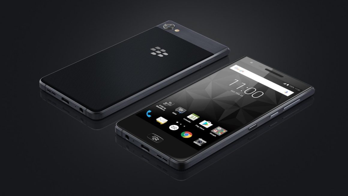 blackberry Motion 1