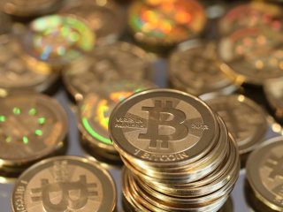 codacons attacca bitcoin denuncia cittadini truffa frode