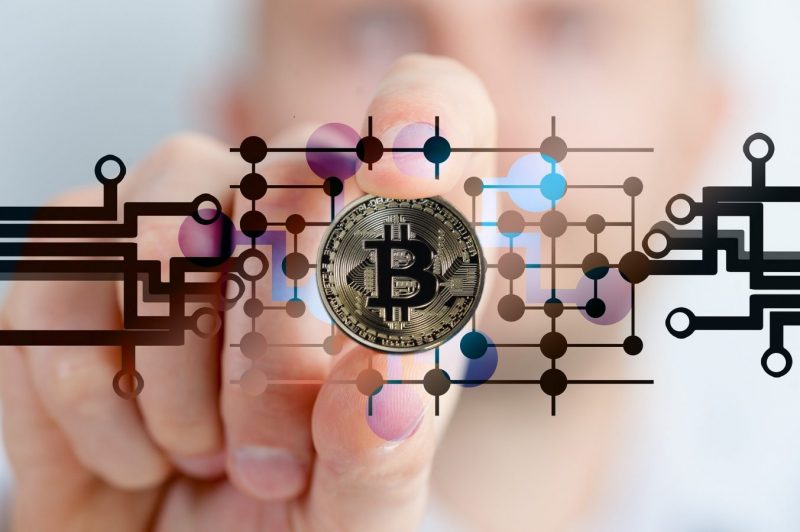 Bitcoin e Criptovalute come il denaro digitale cambiera il nostro futuro