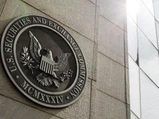 Bitcoin nuovo incubo dei regolatori ed evoca gli spettri delle dotcom