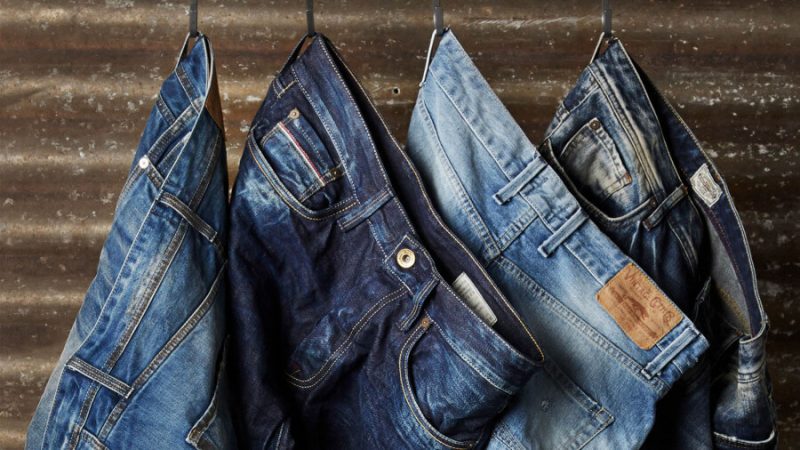 Different styles of blue jeans 900x506