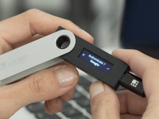 Il wallet hardware ledger Nano S presenta gravi problemi di sicurezza