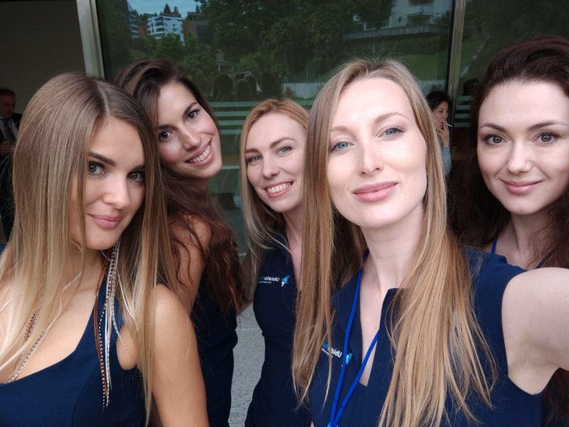 UbiatarPlay World Expo 2018 Lugano hostess usar 