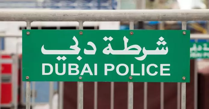 La polizia di Dubai mette in guardia contro le truffe Crypto e prevede che il denaro elettronico 695x365 - La polizia di Dubai mette in guardia contro le truffe Crypto e prevede che il denaro elettronico sostituir&agrave; i contanti