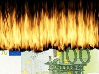 burn money 1463224 640