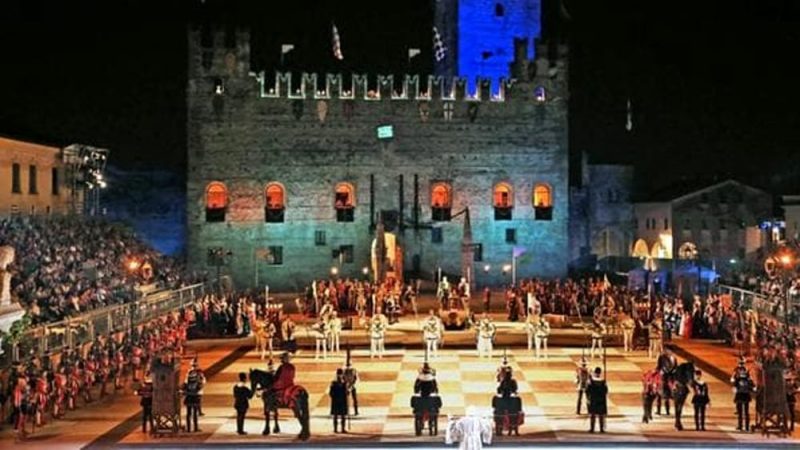 partita a scacchi marostica colorata 2