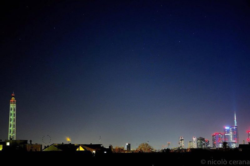 torre di notte