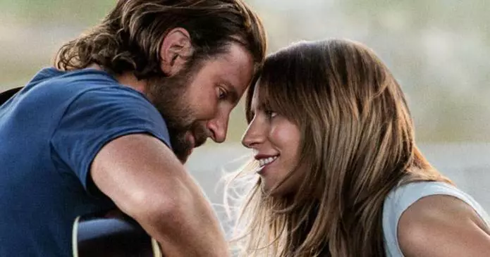 A star is born 780x438 rev1 695x365 - A star is born. Lady Gaga diretta da Bradley Cooper alla sua prima esperienza registica