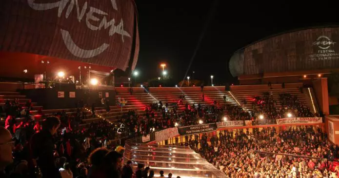 festival del cinema bb acquedotti antichi 695x365 - ROMA 2018 - La Festa del Cinema - il suo tredicesimo anno