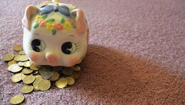 piggy 1162882 640 640x365 - Risparmio. Indagine Consob: le scelte d&rsquo;investimento delle famiglie italiane