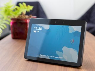 IL NUOVO amazon ECHO SHOW ORA DISPONIBILE IN ITALIA