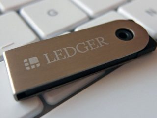 Ledger Nano S risolve le gravi vulnerabilità che davano accesso agli hacker al dispositivo