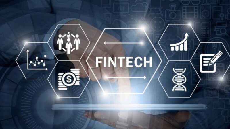 il ceo di fintech scotland stephen ingledew parla del futuro della tecnologia dei servizi finanziari scitech europa