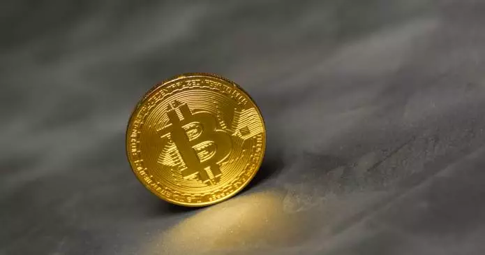 lasia guida il volume dei futures su bitcoin a salire alle stelle in aprile 695x365 - La resistenza al prezzo dei bitcoin riemerge con la polemica Bitfinex