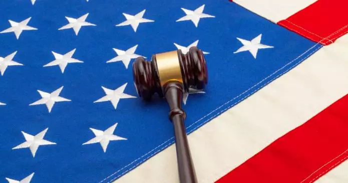 le regole della corte penale criptovalute sono materie prime 695x365 - Le regole della Corte penale Criptovalute sono materie prime