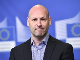 lotta al consenso di ethereum giantsyss 200 milioni aumentano a un miliardo di dollari valutazione