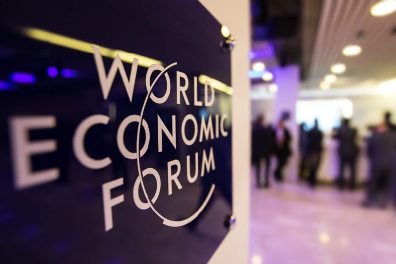 oltre 40 banche centrali stanno prendendo in considerazione le valute blockchain davos report