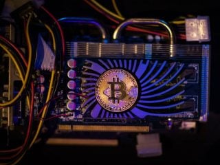 plattsburg di new york che spinge per i regolamenti di criptazione mineraria