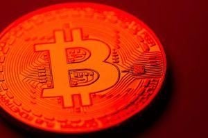 previsioni criptate e realta bitcoin a 50 k usd premium pagante cinese
