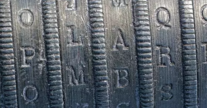 restituisce su crypto assets the hidden message 695x365 - Restituisce su Crypto Assets: The Hidden Message