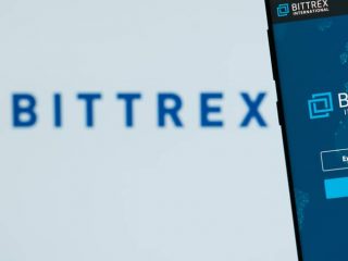 scambio crypto bittrex e alla ricerca di un ingegnere della sicurezza mentre avvisa gli utenti contro la frode