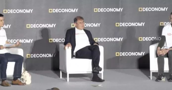 vitalik buterin di ethereum si scontra con bitcoin basher dr doom 695x365 - Vitalik Buterin di Ethereum si scontra con Bitcoin-Basher 'Dr. Doom '