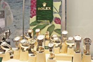 le startup combattono i ladri mettendo il tuo rolex sulla blockchain sifted