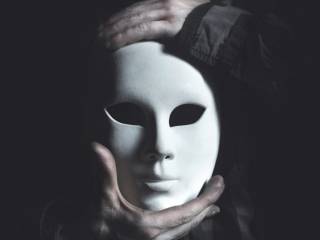 lidentita del creatore di bitcoin satoshi nakamoto sara rivelata 14 maggio