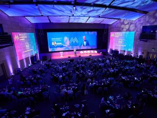 artista Akon vincitore del Grammy Award interverra Malta A.I. Blockchain Summit