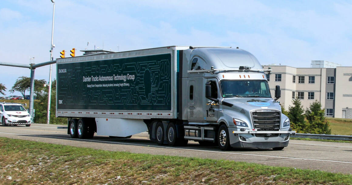 Daimler inizia a testare camion a guida autonoma su strade pubbliche 1