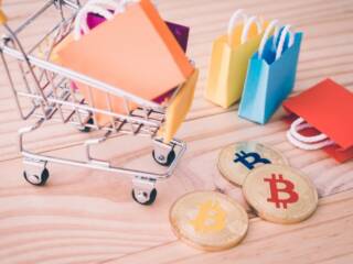 come lv gucci e prada stanno sfruttando la tecnologia blockchain inc42 media