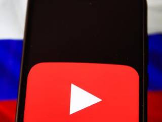 la russia accusa facebook e google di interferenze elettorali illegali