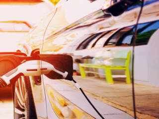 bmw ford gm honda collaborano alla sperimentazione blockchain per lidentita del veicolo ledger insights