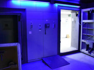 sequestrate criptovalute dopo un raid in un ex bunker nato che ospitava server per vendere stupefacenti e immagini pedofile