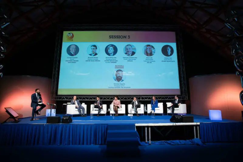 cvday 2019 quasi mille presenze per levento italiano della credit industry 800x534 - CvDay 2019 quasi mille presenze per l'evento italiano della credit industry