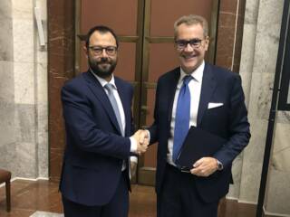 la blockchain per tutelare il made in italy partnership mise ibm