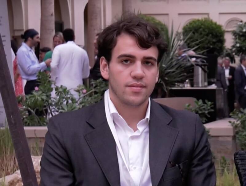 intervista ad ascanio piersanti fendi 800x604 - Intervista ad Ascanio Piersanti Fendi su Blockchain e Cryptovalute