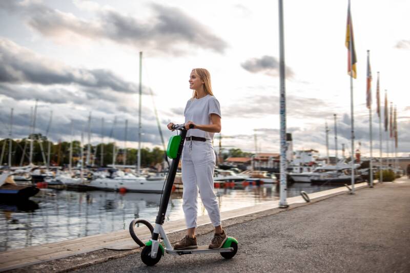 monopattino 800x533 - Sinaptica. Sicurezza nella progettazione di monopattini elettrici