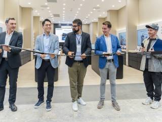 Inaugurato al Centro di Arese il Primo Samsung Experience Store italiano