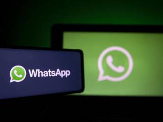 WhatsApp rinnova avatar rendendoli interattivi