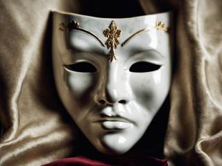 Anna Lou Castoldi racconta la paura della fama e l'ombra dei genitori