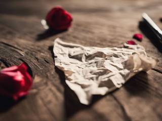 Chiara e Trigno sparlano: insulti tra ex e attuali a Amici 24