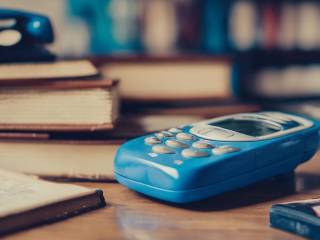 Dumb phone: guida all'acquisto e benefici di questi telefoni unici